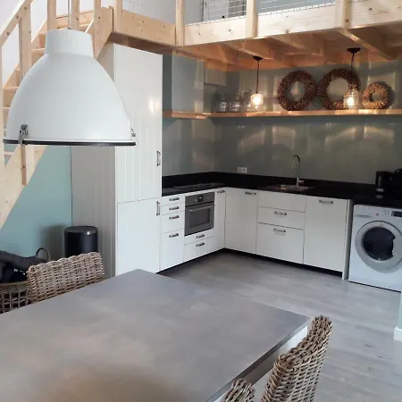 Vecht & Weide Apartment Weesp