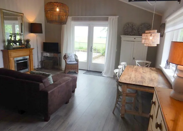 Vecht & Weide アパート ウェースプ